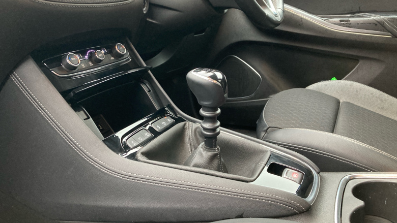 Vauxhall Grandland X 1.2 Turbo Griffin Edition 5dr Petrol Hatchback